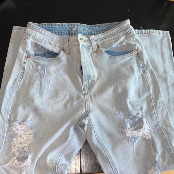 Ripped Mom Jeans - Picture 1 of 3